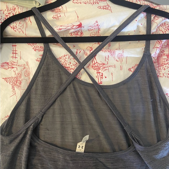 UNDER ARMOUR grey cross-back tank - Picture 2 of 3